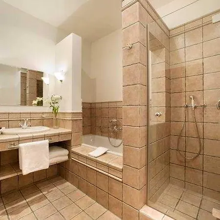Hotel Ruze 5*