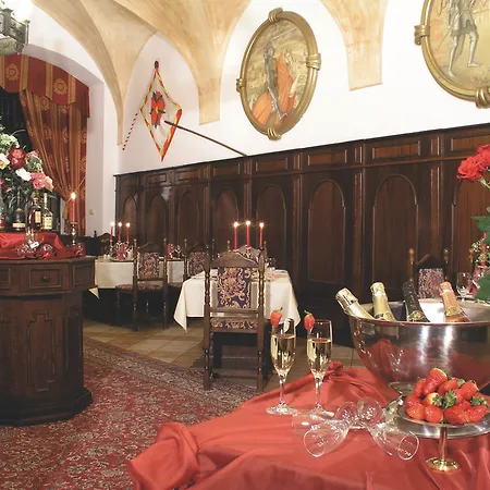 Ruze & Wellness Český Krumlov