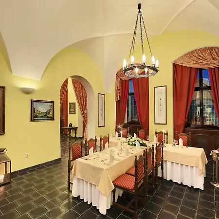 Ruze & Wellness Cesky Krumlov