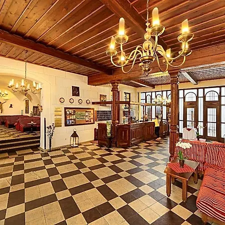 Ruze & Wellness 4* Český Krumlov