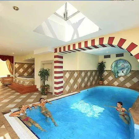 Hotel Ruze & Wellness Czeski Krumlow