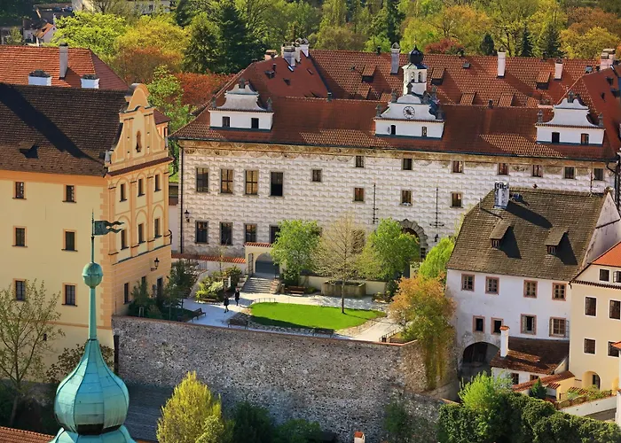 Ruze & Wellness Ξενοδοχείο 5*